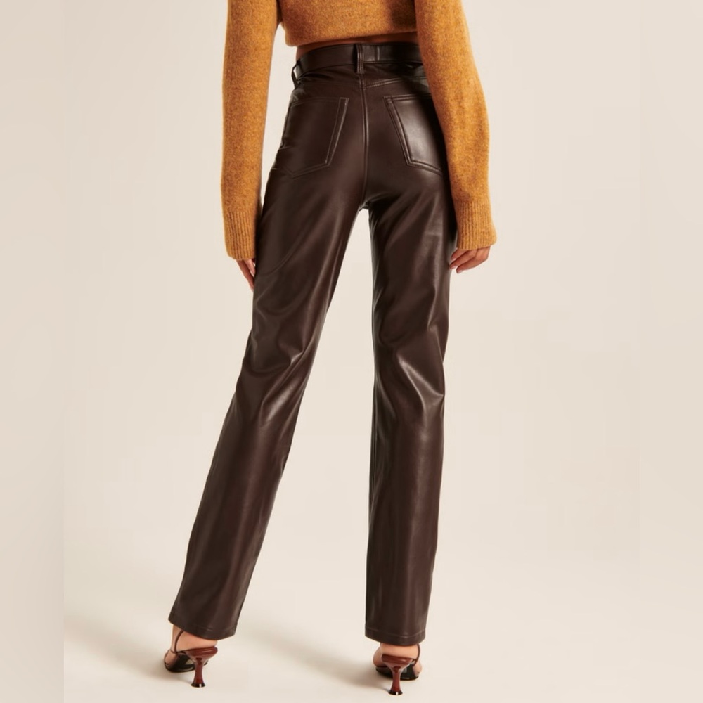 Abercrombie Curve Love Vegan Leather Dark Brown 90’s Straight Pants Ultra High - Picture 5 of 12